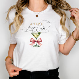 Camiseta Triblenda Un Tini Poco Mayor Lazo Rosa de Martini