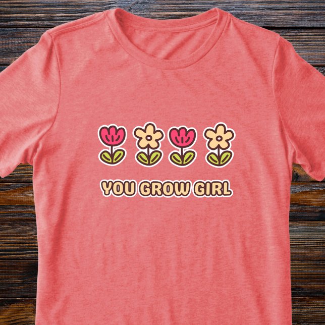 Camiseta Triblenda Una flor divertida, una mujer Inspiradora con pode (Subido por el creador)