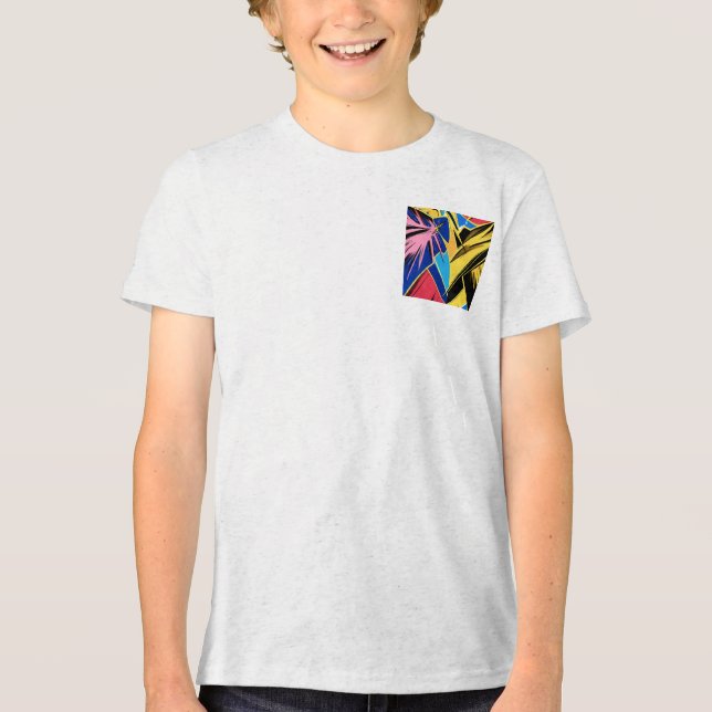 Camiseta Triblenda Vibrant Stylized Portrait with Abstract Elements (Anverso)