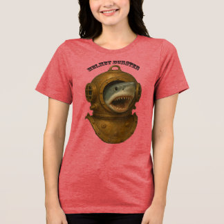 Camiseta Triblenda Vintage Diving Helmet with a Shark Coming Out URM