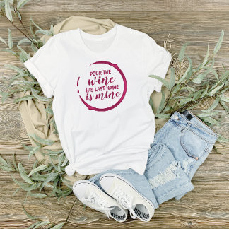 Camiseta Triblenda Wine-Themed Bride
