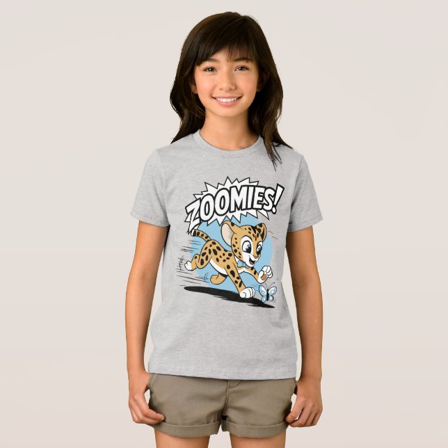 Camiseta Triblenda Zoomies – Guepardo persiguiendo una mariposa ( Anverso Completo)