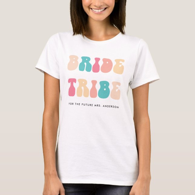 Camiseta Tribu de novia retro funky despedida de soltera (Anverso)