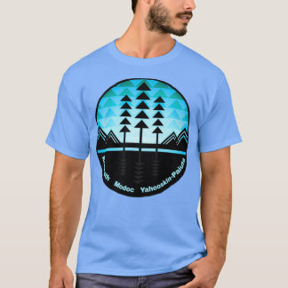 Camiseta Tribus Klamath de diseño de árboles y montañas