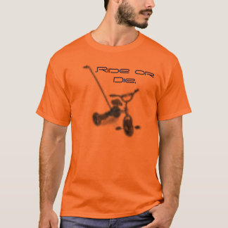 Camiseta triciclo. Monte o muera