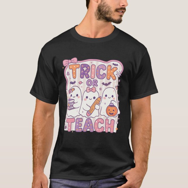 Camiseta Trick or Teach Retro Halloween Teacher Look (Anverso)