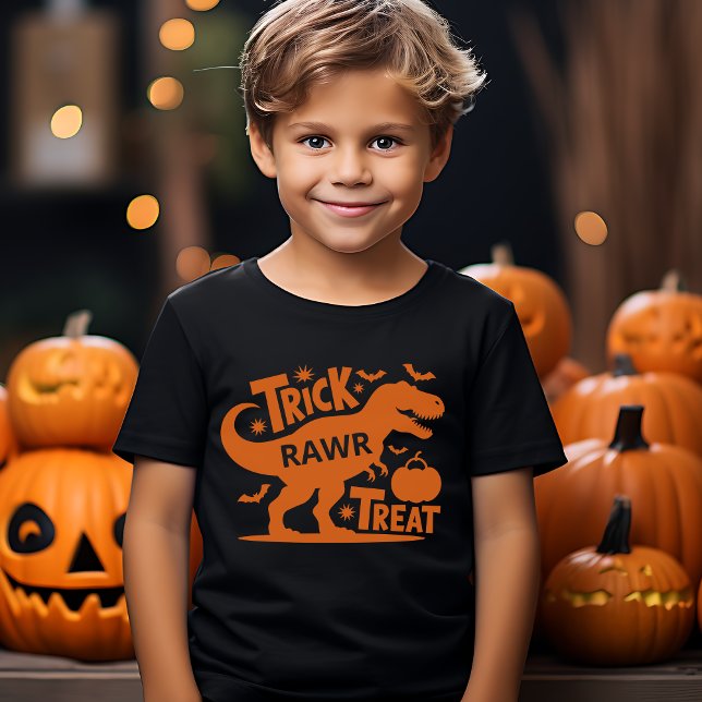 Camiseta "Trick Rawr Treat Dinosaur – Halloween T-Rex Gift (Subido por el creador)