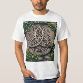 Camiseta Trisquel Celta: Símbolo de Eternidad