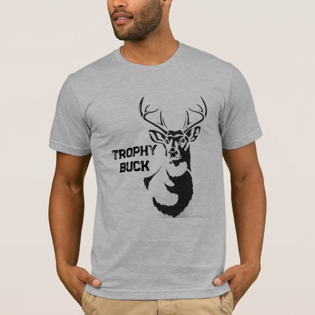 Camiseta Trophy Buck T-Shirt – Funny Hunting Graphic Tee  (Anverso)