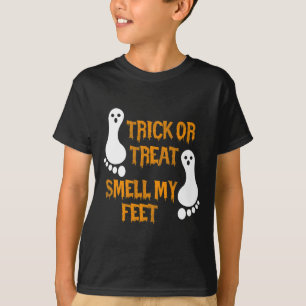 Camiseta Truco divertido o trato oler mis pies Halloween