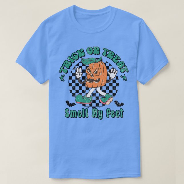 Camiseta Truco o trata oler a los niños pequeños de calabaz (Diseño del anverso)