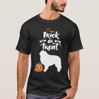 Camiseta Truco O Tratamiento De Grandes Pirineos Perro Cost