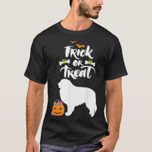 Camiseta Truco O Tratamiento De Grandes Pirineos Perro Cost