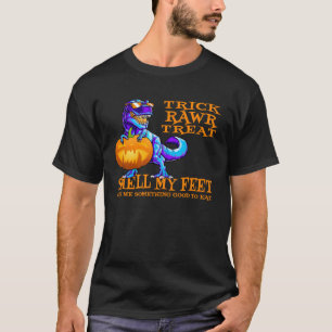 Camiseta Truco o truco de Halloween TRex Olía Mi Pies Dinos
