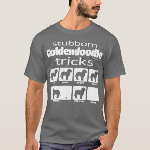 Camiseta Trucos obstinados de Goldendoodle