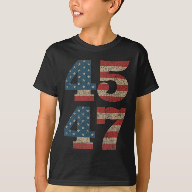 Camiseta Trump 2024 45 47 Retro de bandera estadounidense a (Anverso)