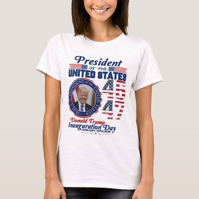 Camiseta Trump 2024 Presidente 45 y 47 Bandera estadouniden (Anverso)