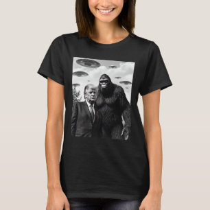 Camiseta Trump Bigfoot Ovni Encuentro Alien Extraterrestre