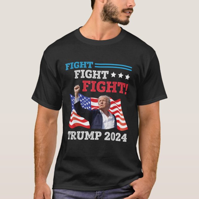 Camiseta Trump con la bandera de Estados Unidos en la lucha (Anverso)