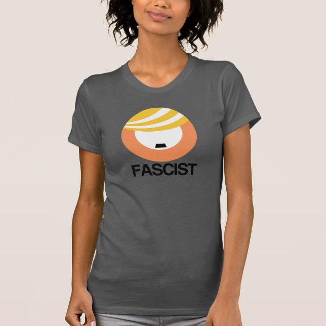 Camiseta Trump es un fascista (Anverso)