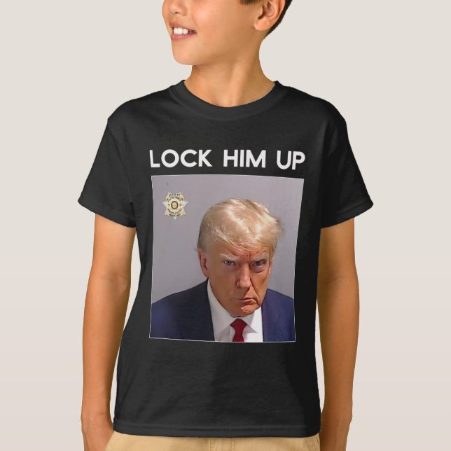 Camiseta Trump Mugshot lo encerró con un disparo a Trump (Anverso)