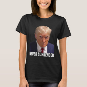Camiseta Trump Mugshot nunca rinde homenaje a hombres mujer
