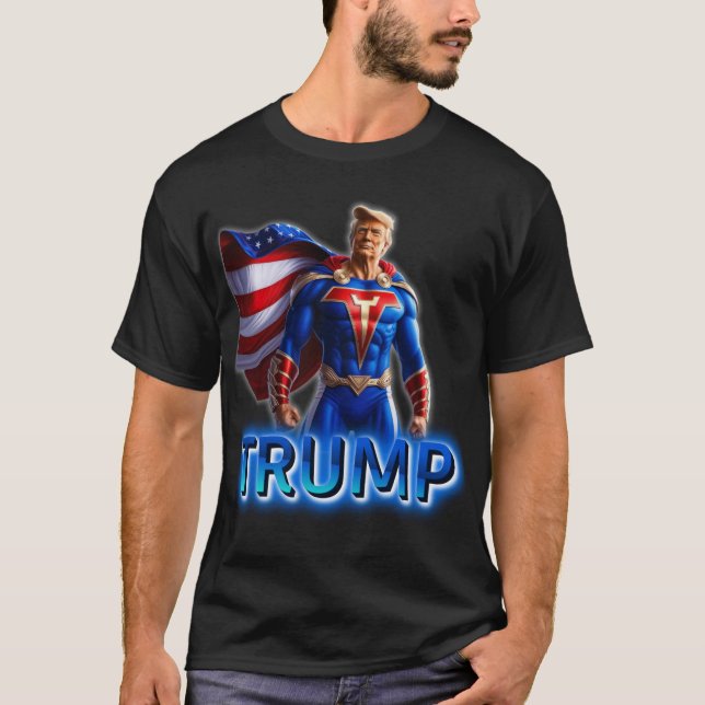 Camiseta Trump Superhéroe: Diseño de Poder Patriótico 2025 (Anverso)