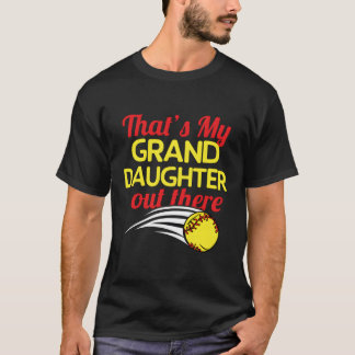 Camiseta T'S Mi Nieta Ahí Fuera Abuela De Softball