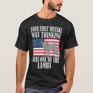 Camiseta Tu primer error fue pensar que yo era uno de los c