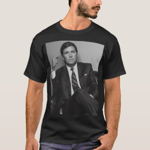 Camiseta Tucker Carlson Middle Finger Classic T-Shirt
