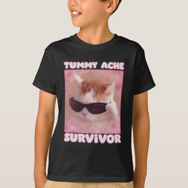 Camiseta Tummy Ache Survivor Cat Funny (Anverso)