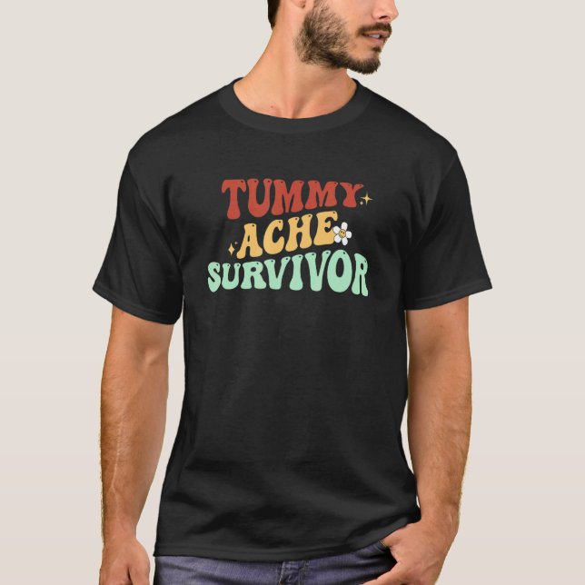 Camiseta Tummy Ache Survivor Retro Sunflower Sonrisa Face C (Anverso)