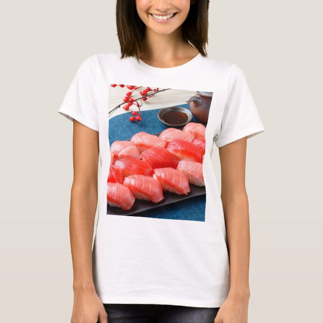 Camiseta Tuna Parade – Red Gradient (Anverso)