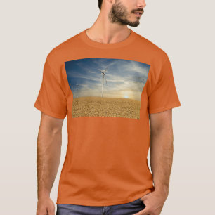 Camiseta turbinas eólicas en los paisajes de puesta de sol 