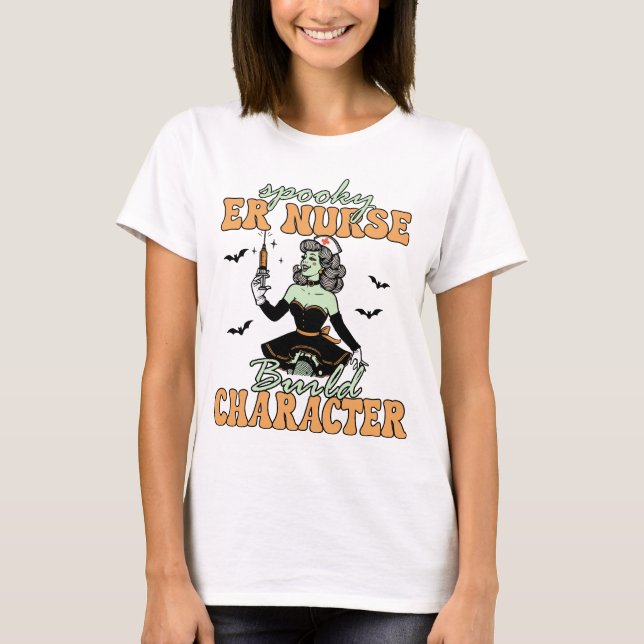 Camiseta Turno nocturno de halloween para enfermeras de urg (Anverso)
