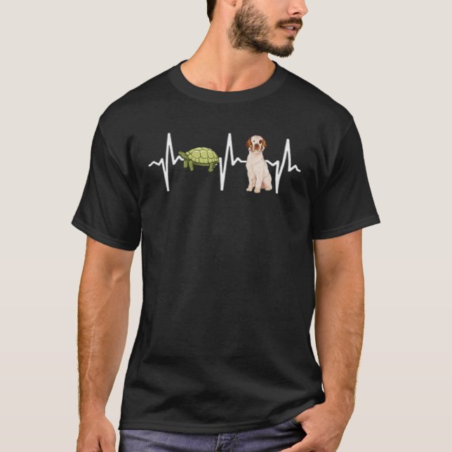 Camiseta Turtle Clumber Spaniel Heartbeat Dog (Anverso)