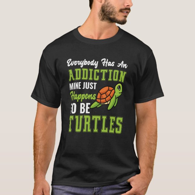 Camiseta Turtle  Happens To Be Turtles Sea Turtle Ocean (Anverso)