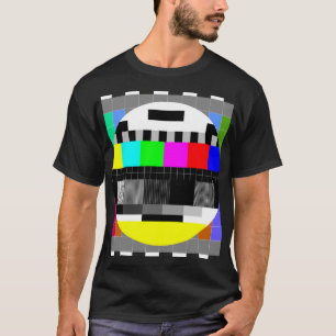 Camiseta TV retro sin ilustracion de señal.