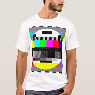 Camiseta TV retro sin ilustracion de señal.