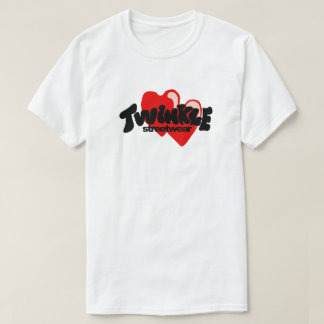 Camiseta Twinkle Streetwear Logo Hearts