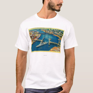 Camiseta U.S. Acorazado que pasa a través de Portland