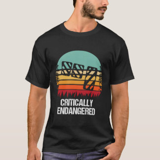 Camiseta Uals de tres pedales en peligro crítico de extinci