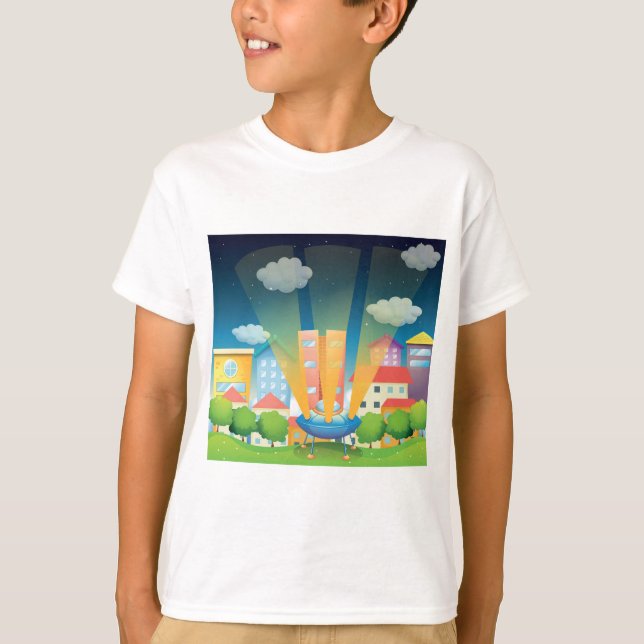 Camiseta UFO Landing in a Bright City Night Scene (Anverso)