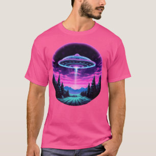 Camiseta Ufo Neon Like Over Field Con El Vaporwa Del Cielo