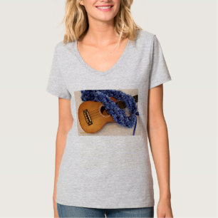 Camiseta Ukulele y leus azules
