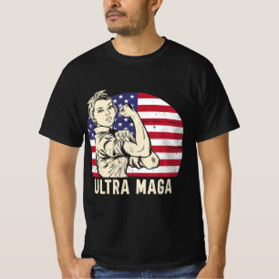 Camiseta Ultra Maga Messy Bun