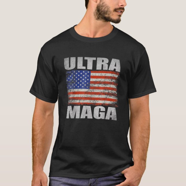 Camiseta Ultra Maga Orgullosa Anti Biden Bandera Estadounid (Anverso)