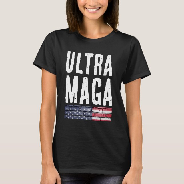 CAMISETA ULTRA MAGA TRUMP 4 DE JULIO T-SHIRT (Anverso)