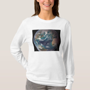 Camiseta Un a la vista de la tierra que muestra los datos