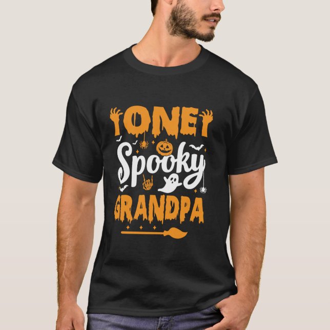 Camiseta Un abuelo espeluznante que coincide con la familia (Anverso)